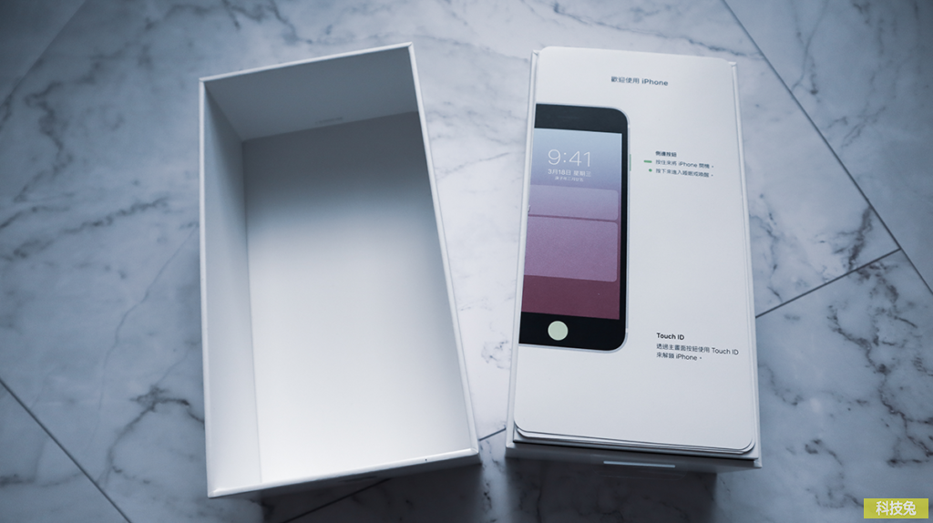 iPhone SE（二代）白色開箱